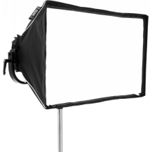 SNAPBAG® to idealny softbox do oświetlenia LED. W erze oświetlenia LED firma DoPchoice stworzyła opatentowany SNAPBAG®, pierwszy samozaciskowy softbox. 